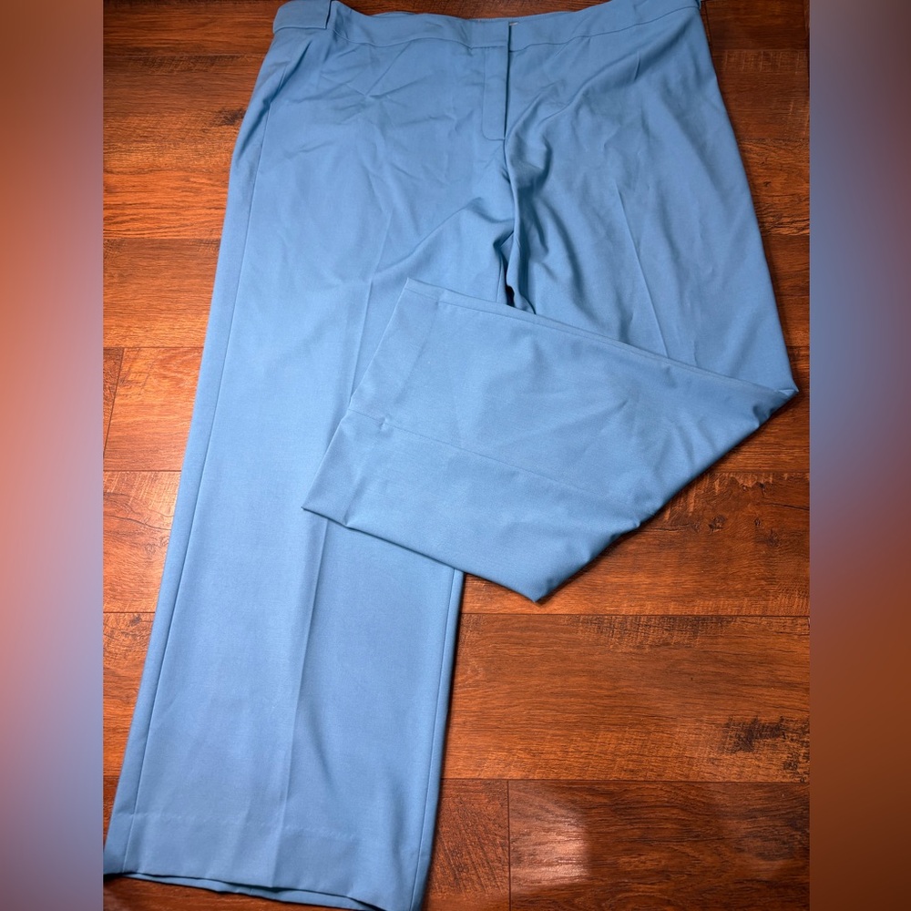 Calvin Klein women’s Blue Dress Pants 22w nwt